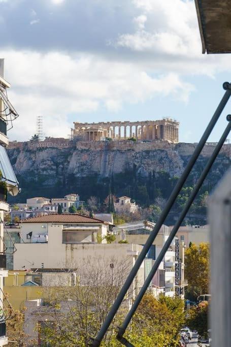 4 Family And Friends - Acropolis View Apartment Athens Exterior photo